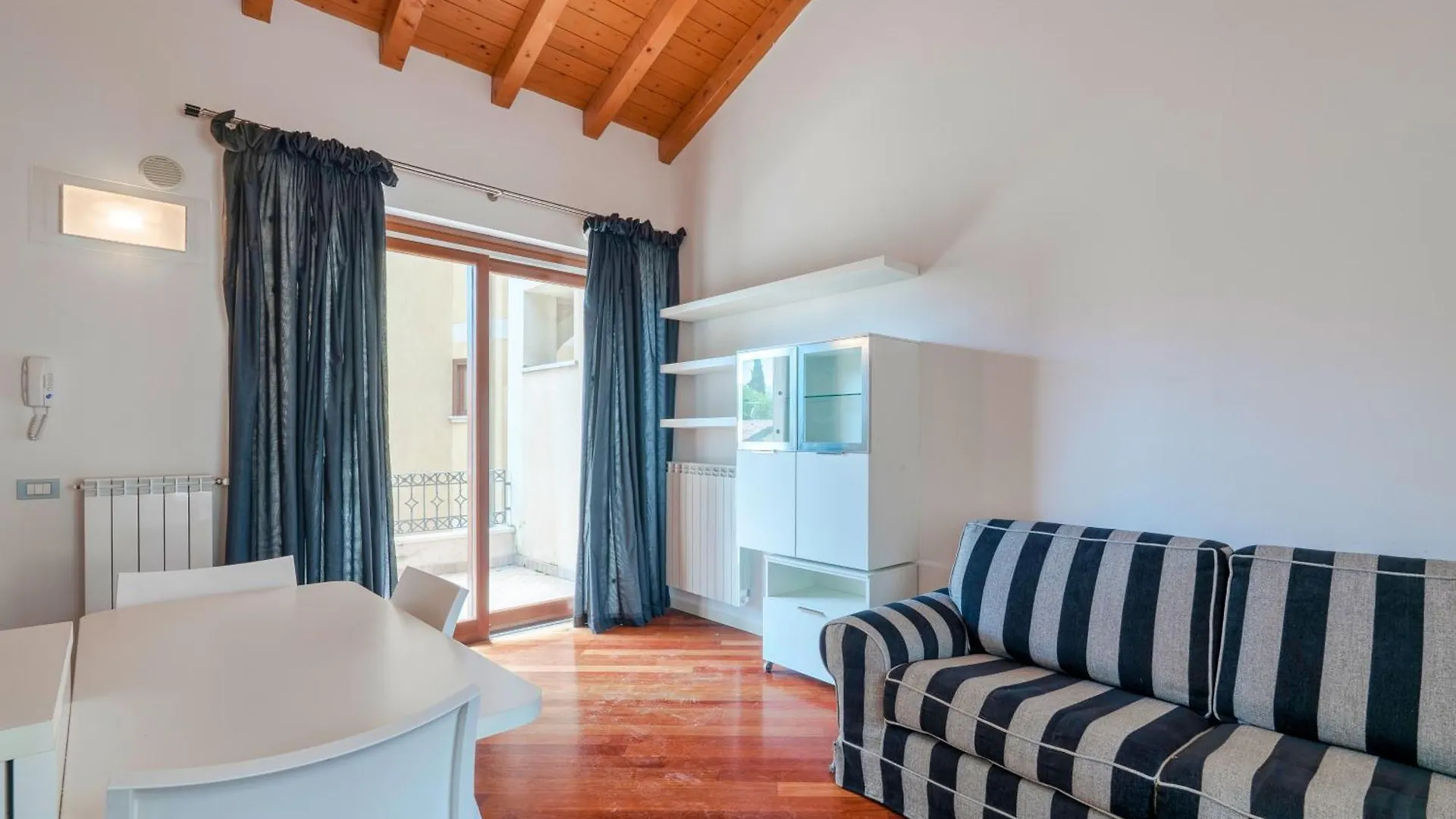 Lakefront - Haven 18 Toscolano Maderno Italy